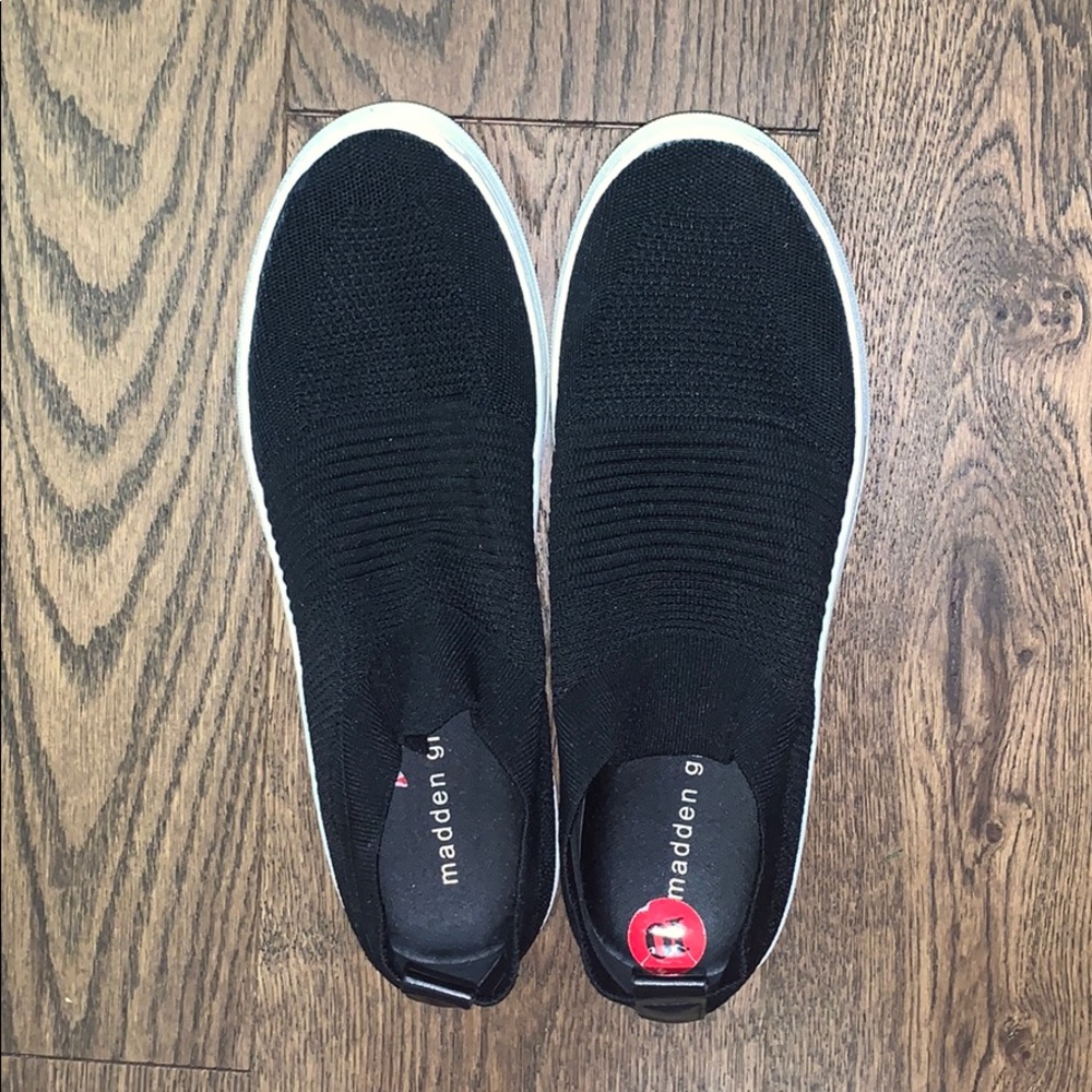 NEW madden girl sneakers